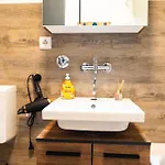 Appartement M-14 Komfortable 10 Min Bis Moviepark